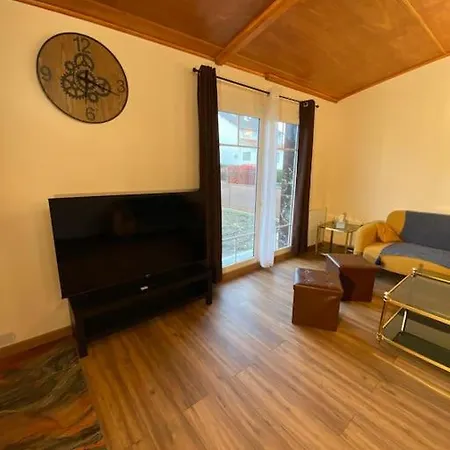 Tres Belle Maison Neuve F2 Avec Grand Jardin * Louvres